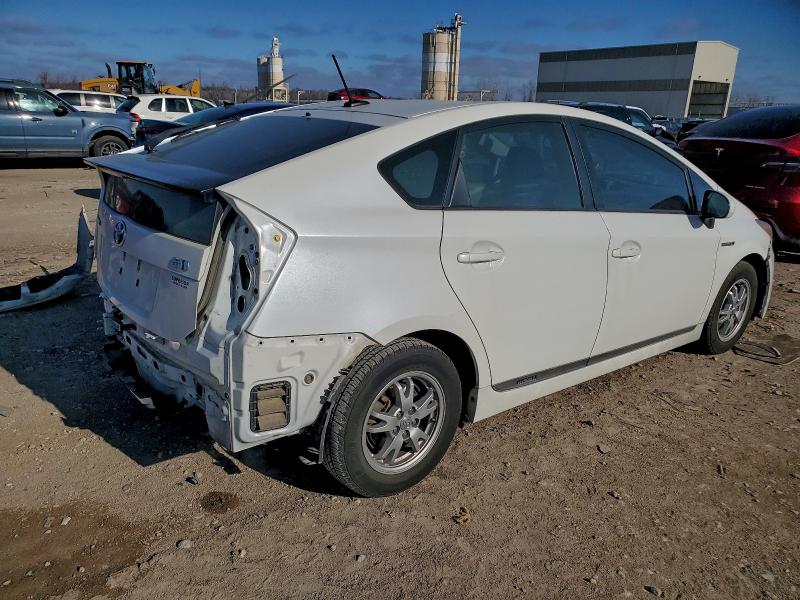 Foto 3 de la subasta – 2011 TOYOTA PRIUS con VIN JTDKN3DU3B5336496