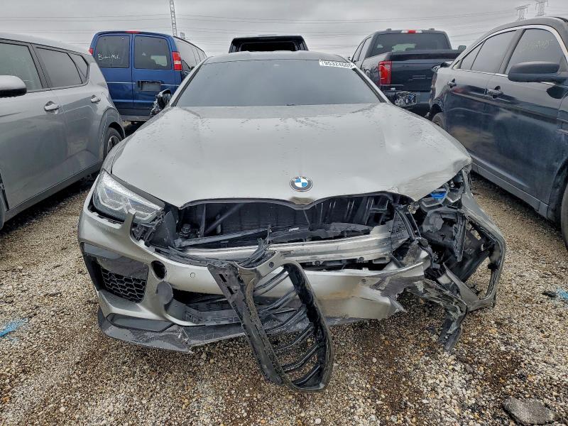 Photo 5 from auction – 2022 BMW M8 with VIN WBSGV0C06NCH27382