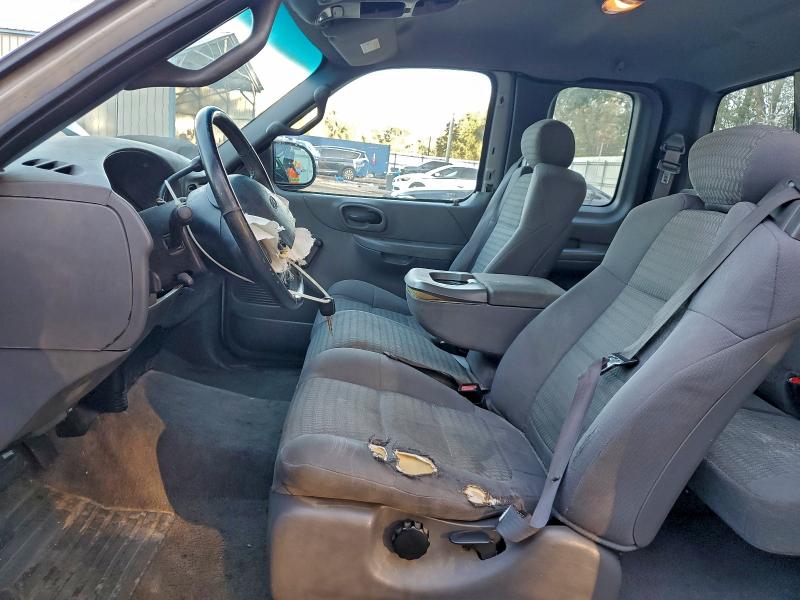 Photo 7 from auction – 2001 FORD F150 with VIN 1FTZX17201NA90237