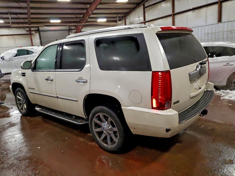 Photo 2 from auction – 2011 CADILLAC ESCALADE with VIN 1GYS4AEF0BR367148