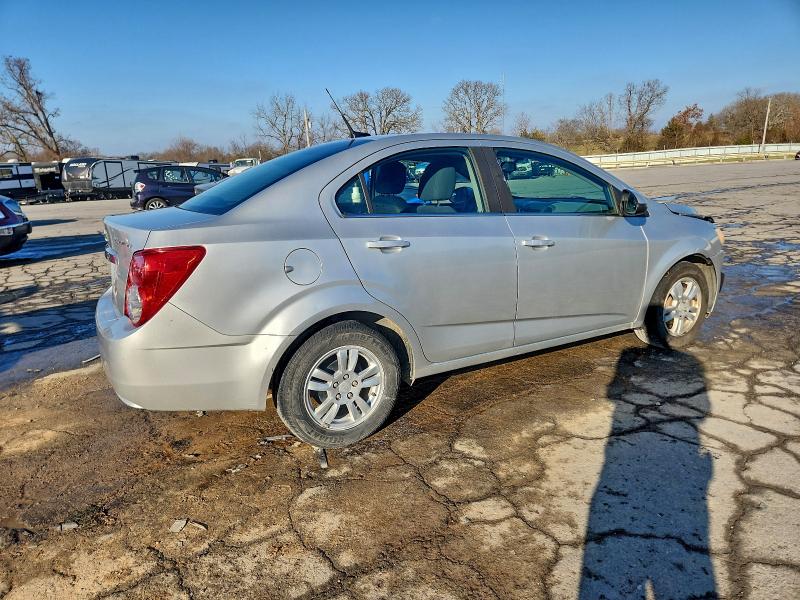Photo 3 from auction – 2014 CHEVROLET SONIC LT with VIN 1G1JC5SH3E4147112