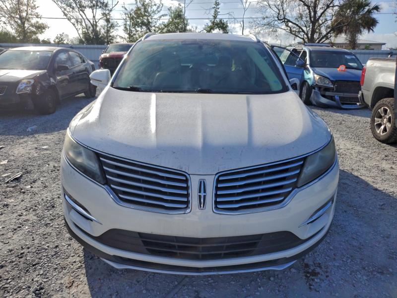 Photo 5 from auction – 2015 LINCOLN MKC with VIN 5LMCJ1A91FUJ15827