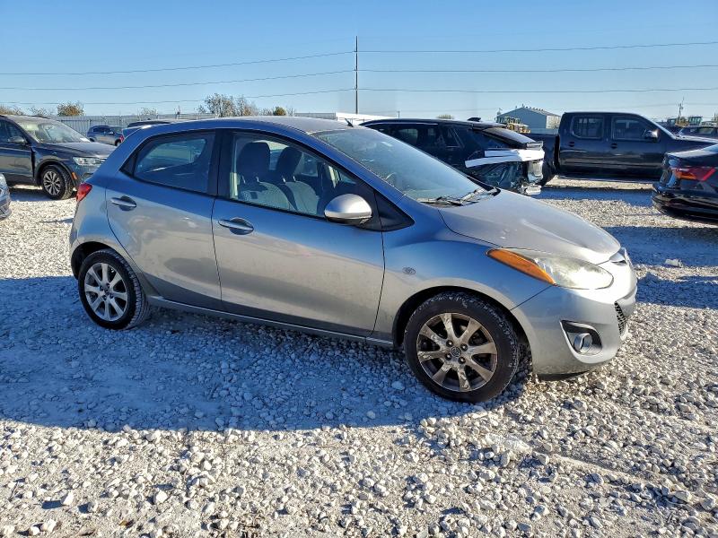 Photo 4 from auction – 2014 MAZDA MAZDA2 TOU with VIN JM1DE1LY8E0175839