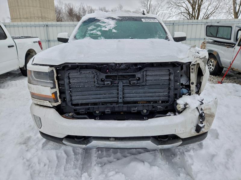 Photo 5 from auction – 2017 CHEVROLET SILVERADO with VIN 3GCUKREC5HG107216