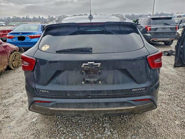 Photo 6 from auction – 2024 CHEVROLET TRAX ACTIV with VIN KL77LKE2XRC058024