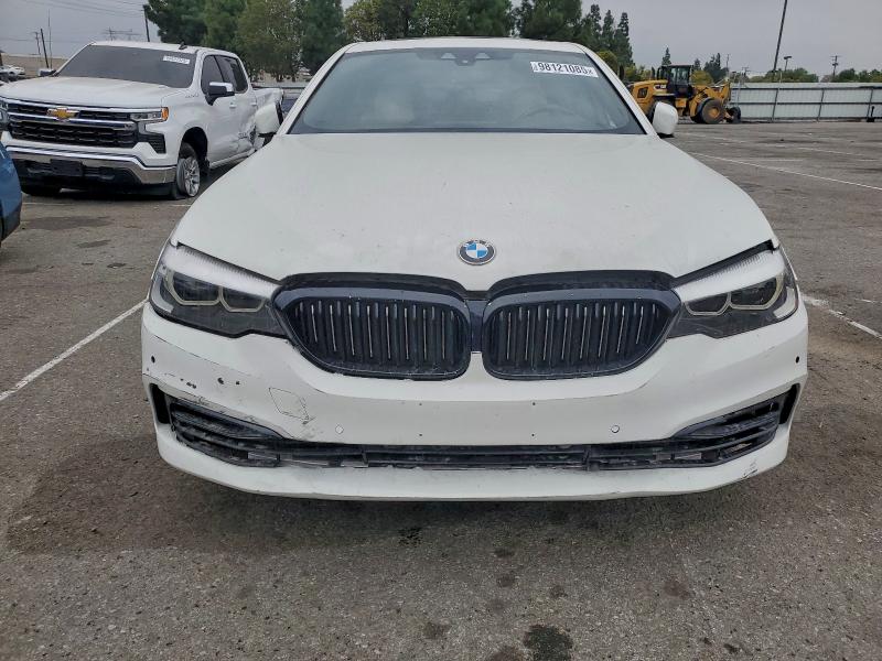Photo 5 from auction – 2019 BMW 530E with VIN WBAJA9C57KB254080