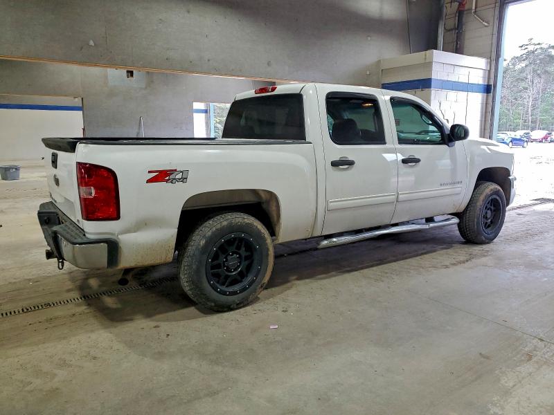 Photo 3 from auction – 2013 CHEVROLET SILVERADO with VIN 3GCPKSE77DG169024