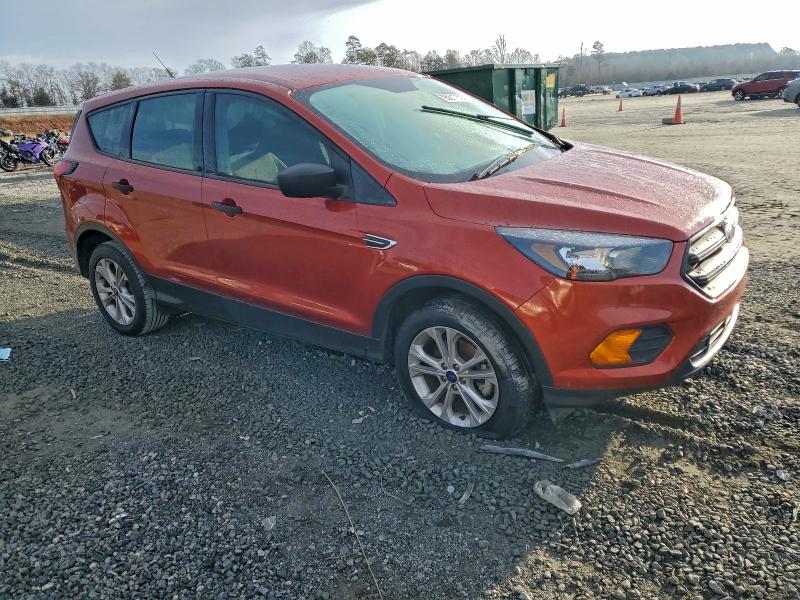 Photo 4 from auction – 2019 FORD ESCAPE S with VIN 1FMCU0F71KUC19742