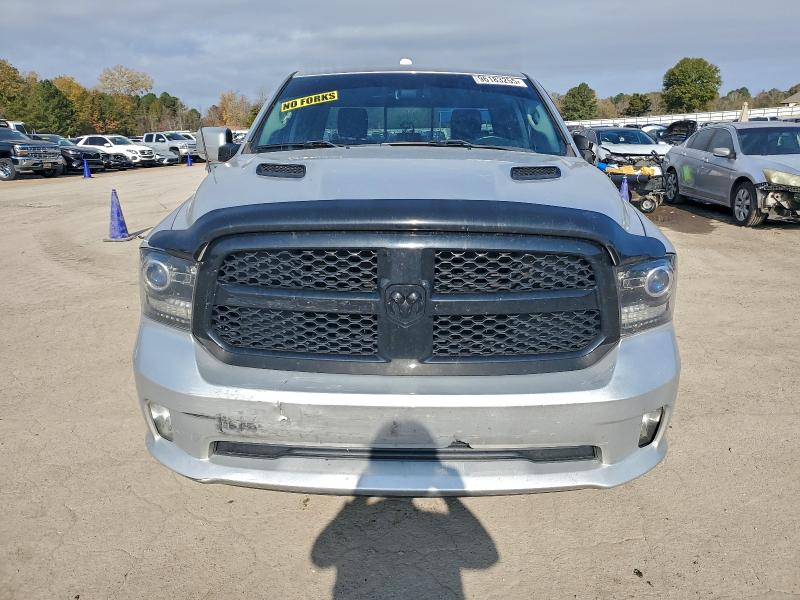 Photo 5 from auction – 2017 RAM 1500 SPORT with VIN 1C6RR6MT7HS751950