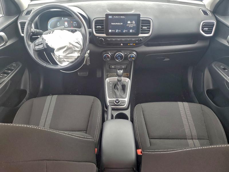 Photo 8 from auction – 2023 HYUNDAI VENUE SEL with VIN KMHRC8A32PU249386