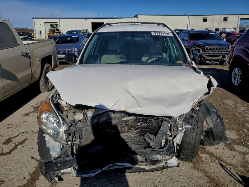 Photo 5 from auction – 2011 TOYOTA RAV4 with VIN 2T3ZF4DV1BW066011