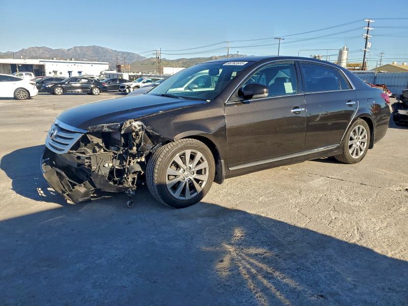 TOYOTA AVALON 2012 con VIN 4T1BK3DBXCU470660 - Foto de la subasta