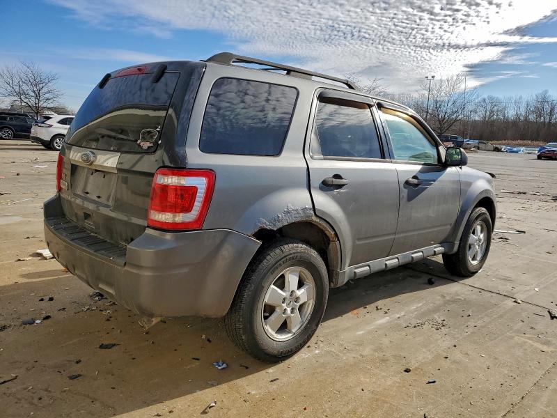 Photo 3 from auction – 2011 FORD ESCAPE XLT with VIN 1FMCU9DG5BKA67127