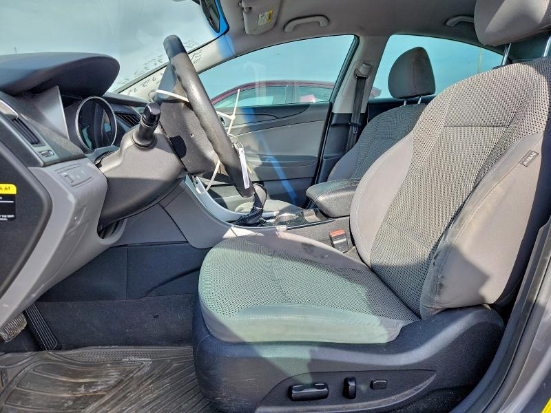 Photo 7 from auction – 2011 HYUNDAI SONATA GLS with VIN 5NPEB4AC0BH290164