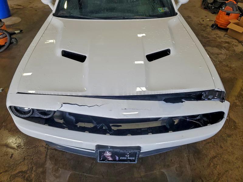 Photo 11 from auction – 2016 DODGE CHALLENGER with VIN 2C3CDZAG9GH337360