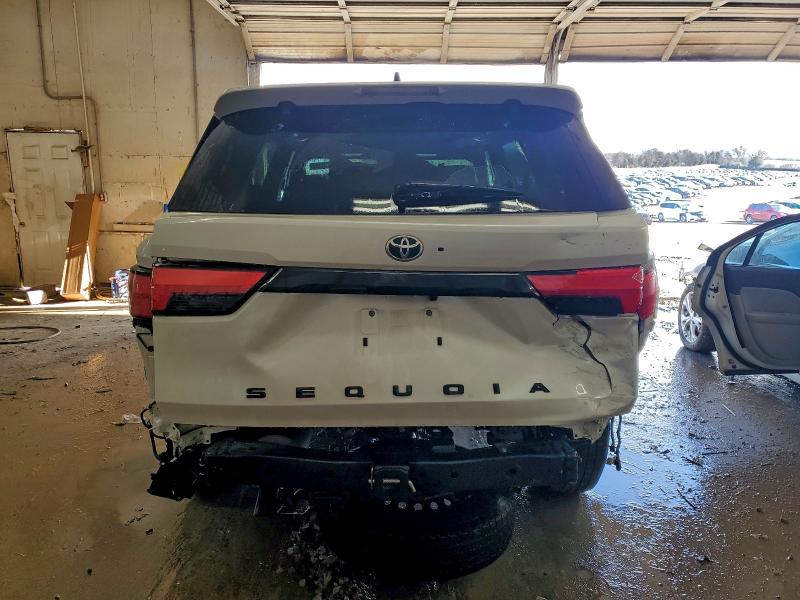 Photo 6 from auction – 2023 TOYOTA SEQUOIA SR with VIN 7SVAAABA9PX018887