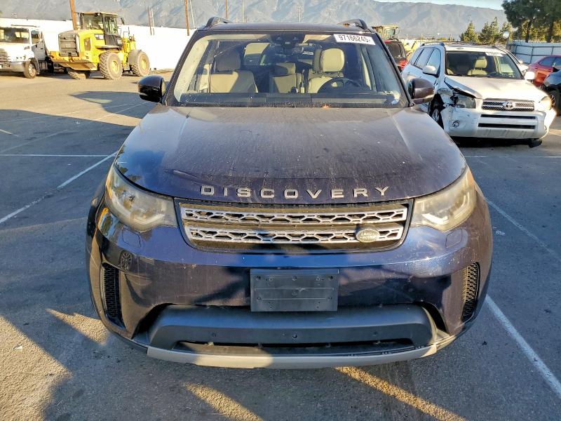 Photo 5 from auction – 2017 LAND ROVER DISCOVERY with VIN SALRRBBV5HA046083