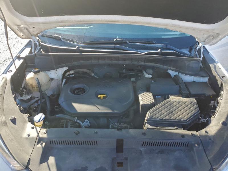 Photo 12 from auction – 2016 HYUNDAI TUCSON LIM with VIN KM8J33A44GU121689