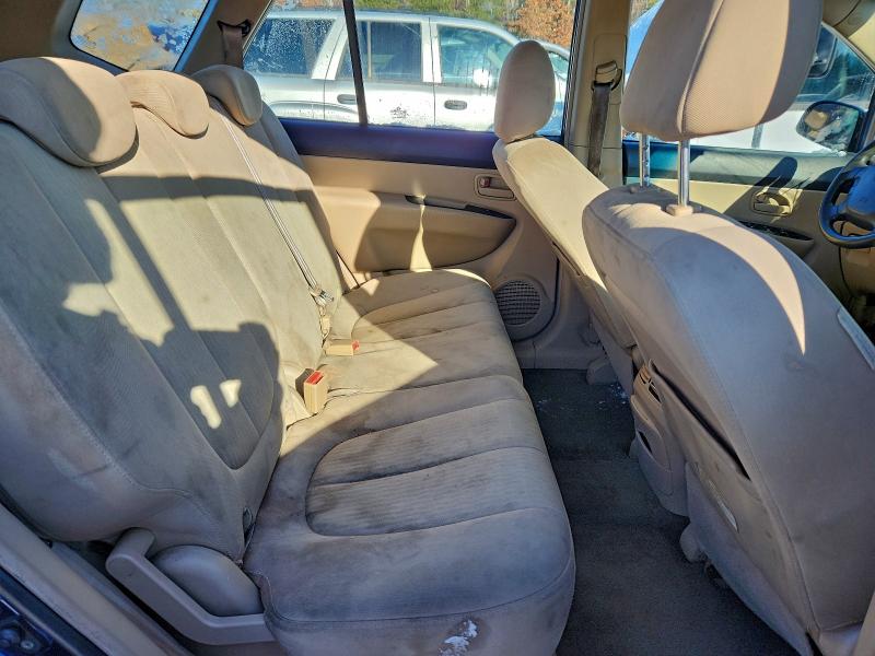 Photo 10 from auction – 2007 KIA RONDO LX with VIN KNAFG526977104151