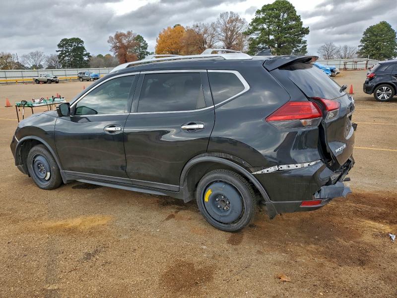Photo 2 from auction – 2017 NISSAN ROGUE S with VIN KNMAT2MT6HP555307