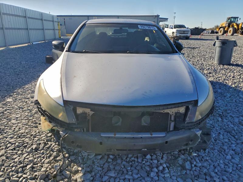 Photo 5 from auction – 2011 HONDA ACCORD LX- with VIN 1HGCS1A32BA016463