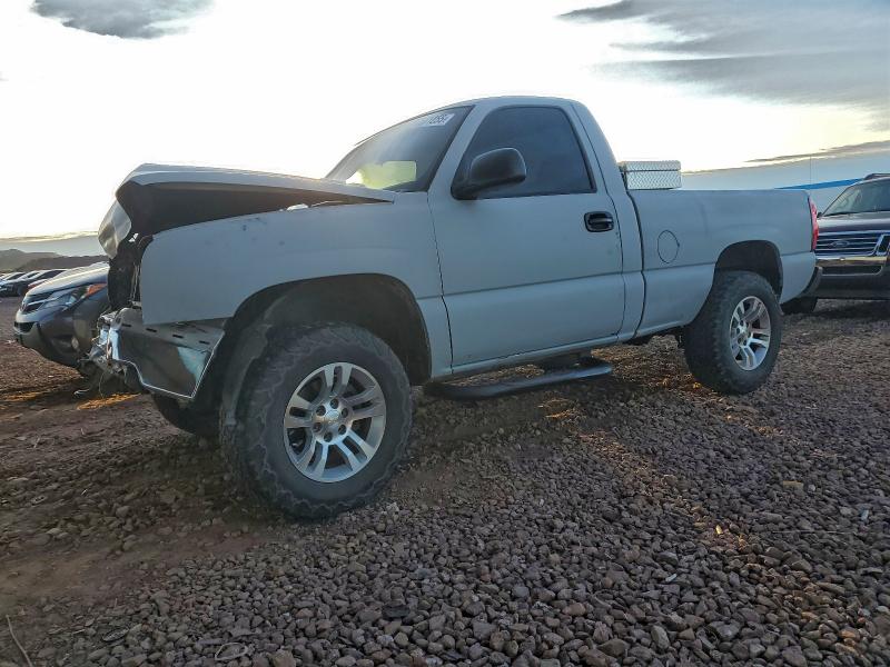 CHEVROLET SILVERADO 2007 with VIN 1GCEK14X67Z137690 - Photo from auction