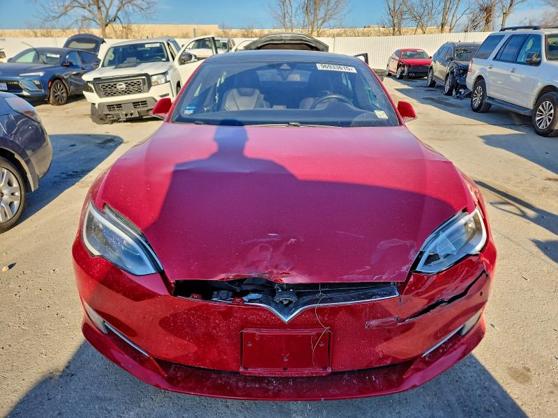 Photo 5 from auction – 2016 TESLA MODEL S with VIN 5YJSA1E48GF146634