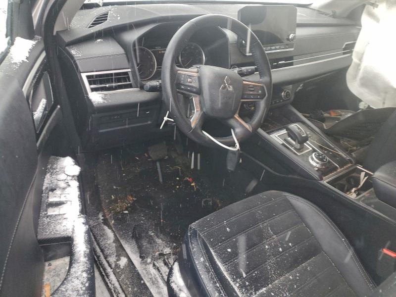 Photo 8 from auction – 2024 MITSUBISHI OUTLANDER with VIN JA4J4VA87RZ047474