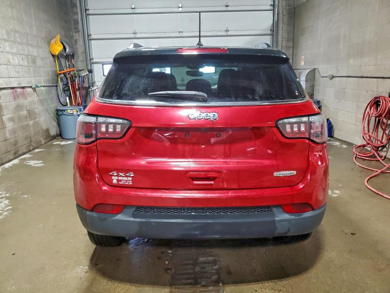 Photo 6 from auction – 2018 JEEP COMPASS with VIN 3C4NJDBB5JT350530