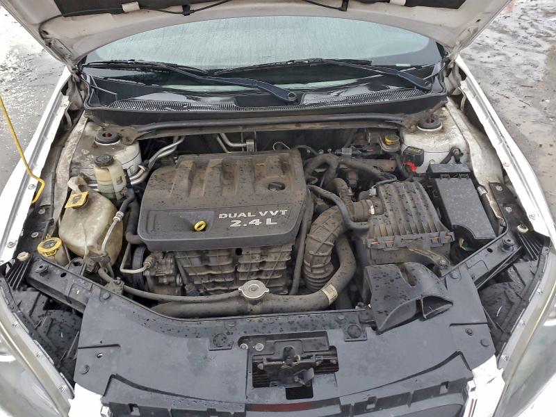 Photo 11 from auction – 2013 CHRYSLER 200 TOURIN with VIN 1C3CCBBB4DN598783