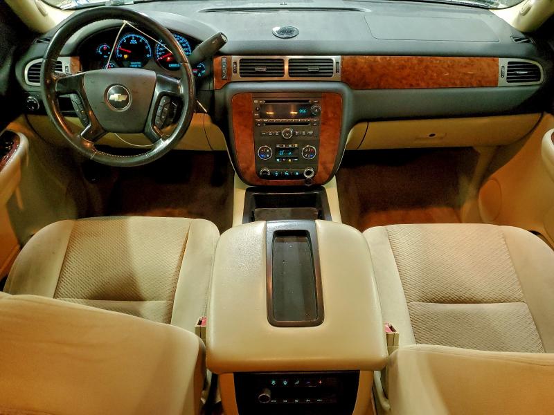 Photo 8 from auction – 2008 CHEVROLET SUBURBAN C with VIN 3GNFC16058G203785