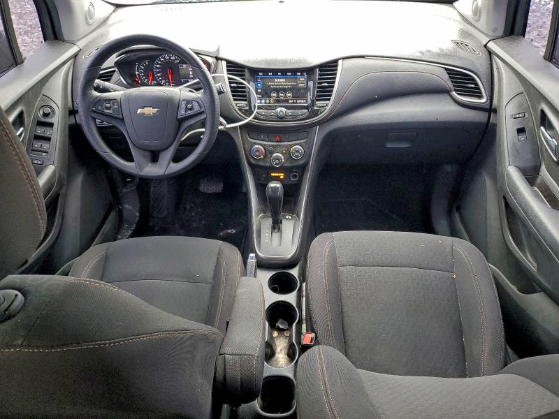 Photo 8 from auction – 2020 CHEVROLET TRAX LS with VIN 3GNCJKSB7LL240648