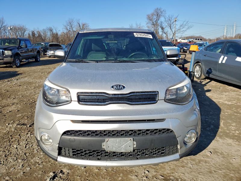 Снимка 5 от търг – 2017 KIA SOUL + с VIN KNDJP3A50H7414541