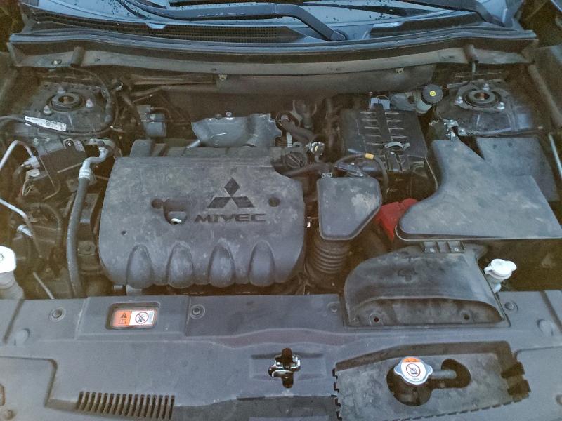 Photo 12 from auction – 2019 MITSUBISHI OUTLANDER with VIN JA4AD3A38KZ020119