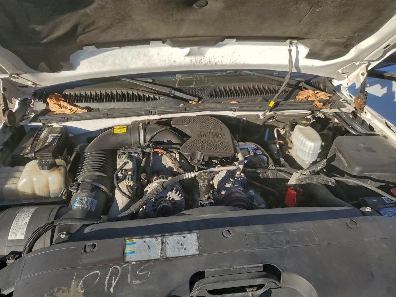 Photo 11 from auction – 2006 CHEVROLET SILVERADO with VIN 1GCHK29D76E236705