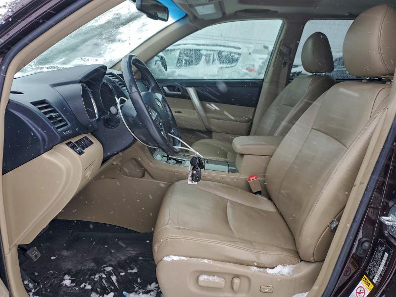 Photo 7 from auction – 2013 TOYOTA HIGHLANDER with VIN 5TDBK3EH2DS234355