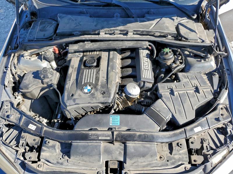 Photo 11 from auction – 2011 BMW 328 I with VIN WBADW3C59BE537235