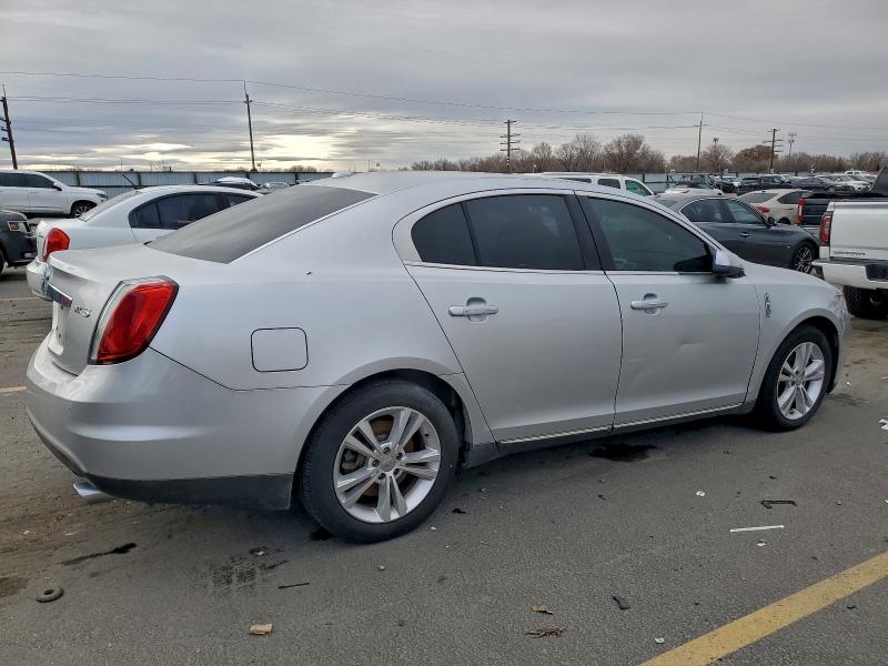 Photo 3 from auction – 2010 LINCOLN MKS with VIN 1LNHL9DR3AG616318