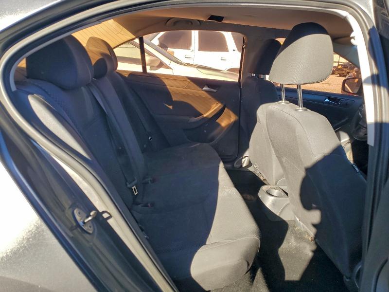 Photo 10 from auction – 2011 VOLKSWAGEN JETTA BASE with VIN 3VW2K7AJ1BM382734