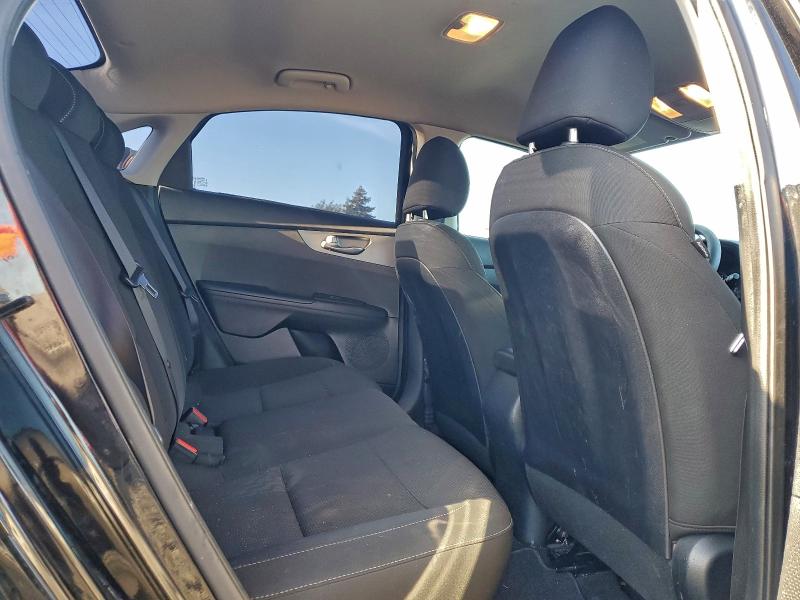 Photo 10 from auction – 2020 KIA FORTE FE with VIN 3KPF24AD9LE156787
