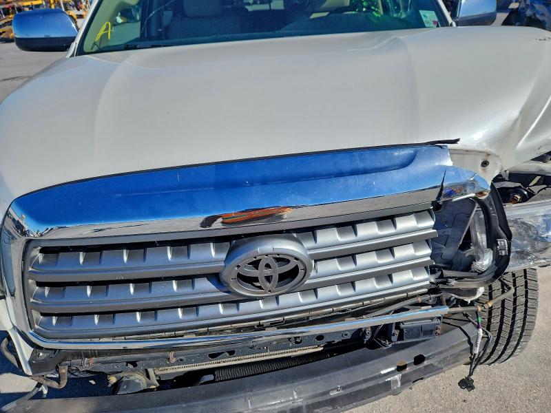 Photo 12 from auction – 2016 TOYOTA SEQUOIA PL with VIN 5TDYY5G1XGS066523
