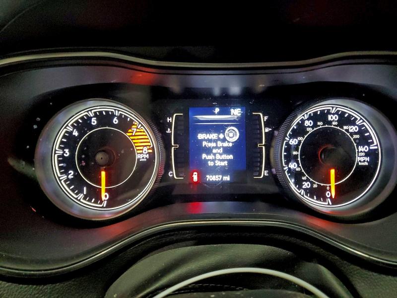 Photo 9 from auction – 2019 JEEP CHEROKEE L with VIN 1C4PJMLX1KD304638