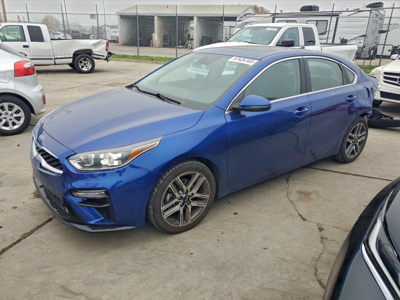 KIA FORTE EX 2021 with VIN 3KPF54AD2ME407786 - Photo from auction