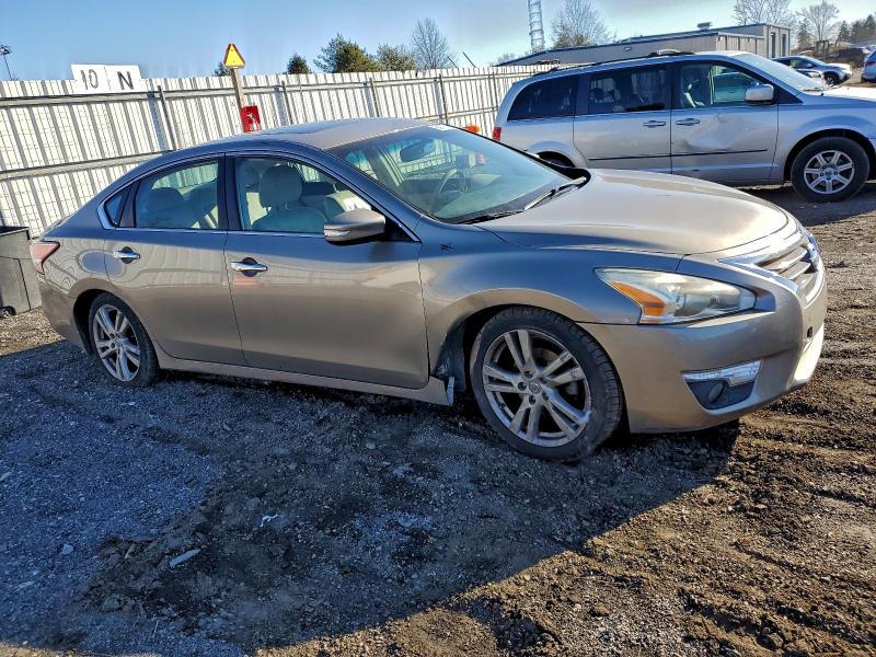 Photo 4 from auction – 2013 NISS ALTIMA with VIN 1N4BL3AP0DC142355