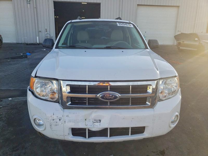 Photo 5 from auction – 2008 FORD ESCAPE XLT with VIN 1FMCU03148KB49335