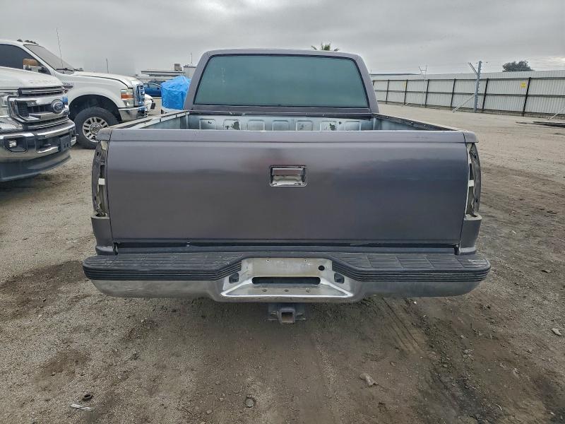 Photo 6 from auction – 1992 CHEVROLET GMT-400 with VIN 2GCEC19K1N1115032