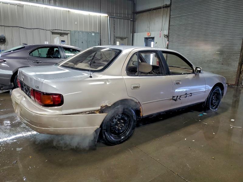 Photo 3 from auction – 1995 TOYOTA CAMRY LE with VIN 4T1SK12E4SU622111