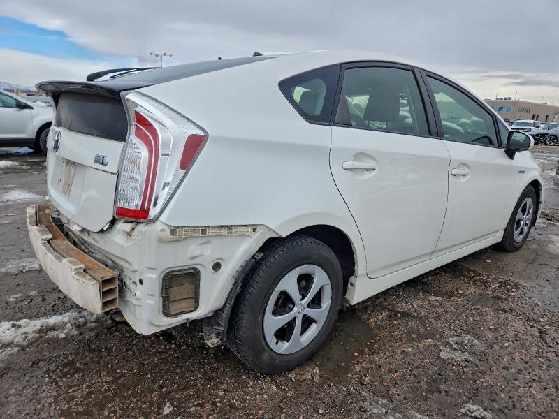 Photo 3 from auction – 2013 TOYOTA PRIUS with VIN JTDKN3DUXD5692687