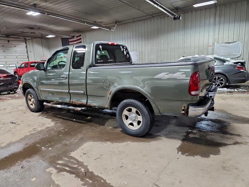 Photo 2 from auction – 2002 FORD F150 with VIN 2FTRX18L22CA44374