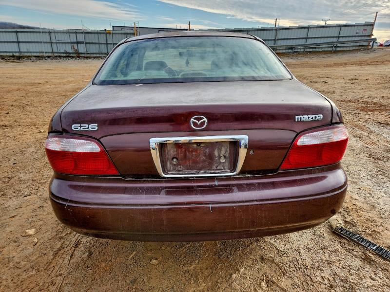 Photo 6 from auction – 2002 MAZDA 626 LX with VIN 1YVGF22C025305157